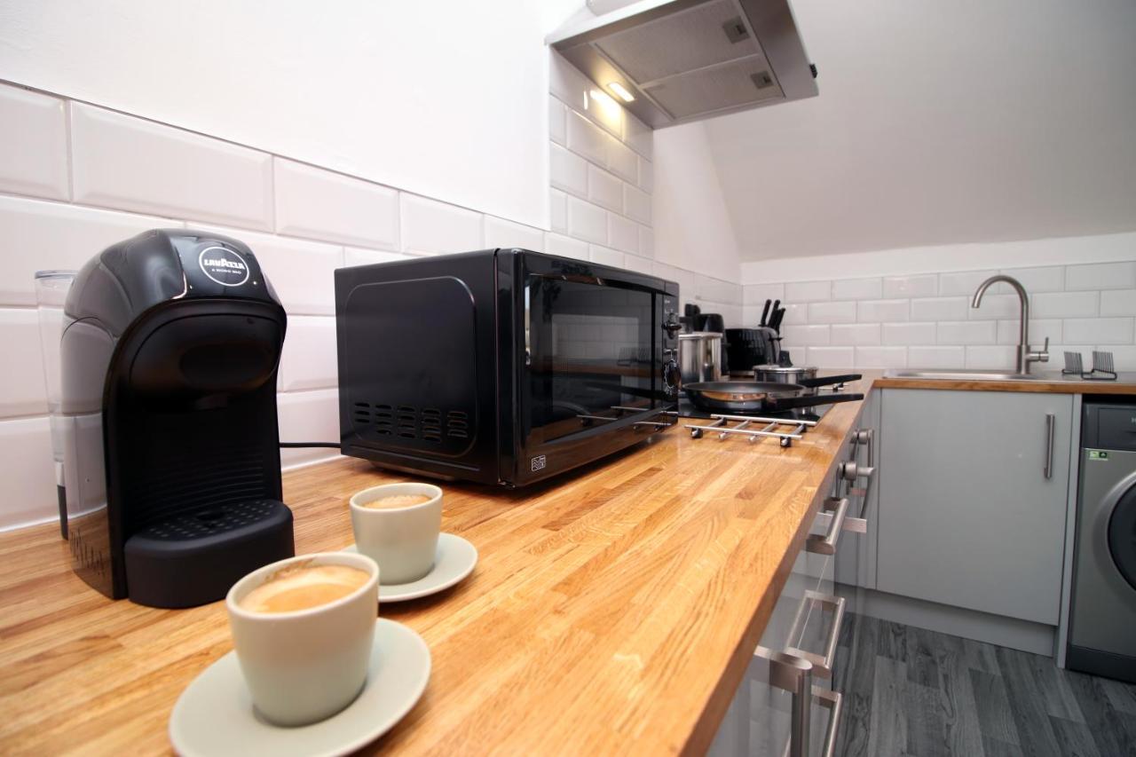 No 49 City Apartments, Perfect For Business And Leisure Stays, 10 Min Drive Into City Centre, Easy Access To Local Transport, 1Br And 2Br Available, Free Parking 卡迪夫 外观 照片