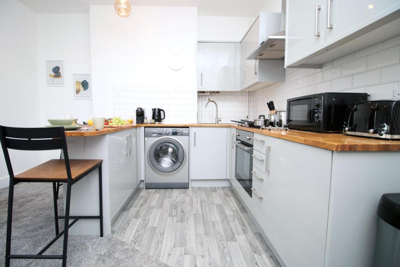 No 49 City Apartments, Perfect For Business And Leisure Stays, 10 Min Drive Into City Centre, Easy Access To Local Transport, 1Br And 2Br Available, Free Parking 卡迪夫 外观 照片