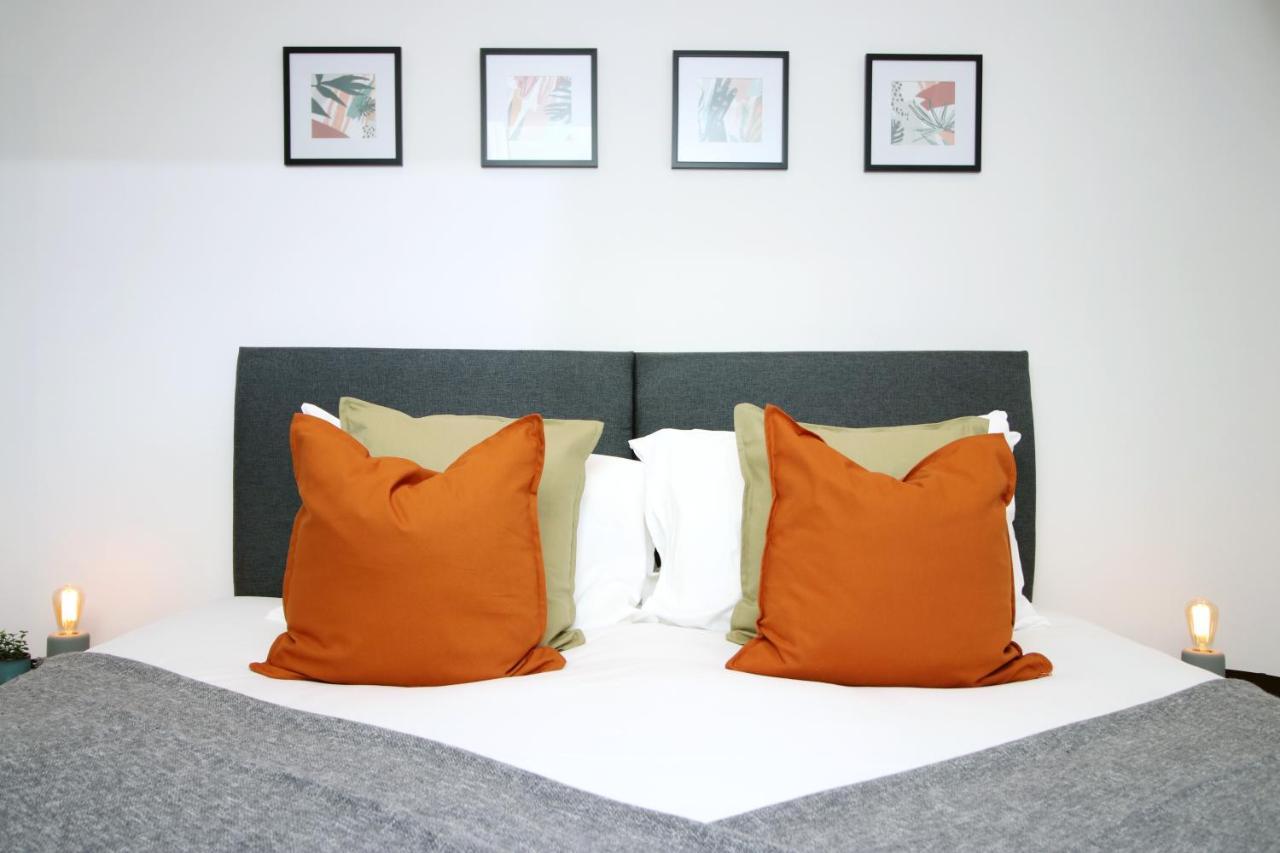 No 49 City Apartments, Perfect For Business And Leisure Stays, 10 Min Drive Into City Centre, Easy Access To Local Transport, 1Br And 2Br Available, Free Parking 卡迪夫 外观 照片