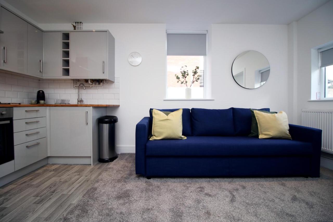 No 49 City Apartments, Perfect For Business And Leisure Stays, 10 Min Drive Into City Centre, Easy Access To Local Transport, 1Br And 2Br Available, Free Parking 卡迪夫 外观 照片